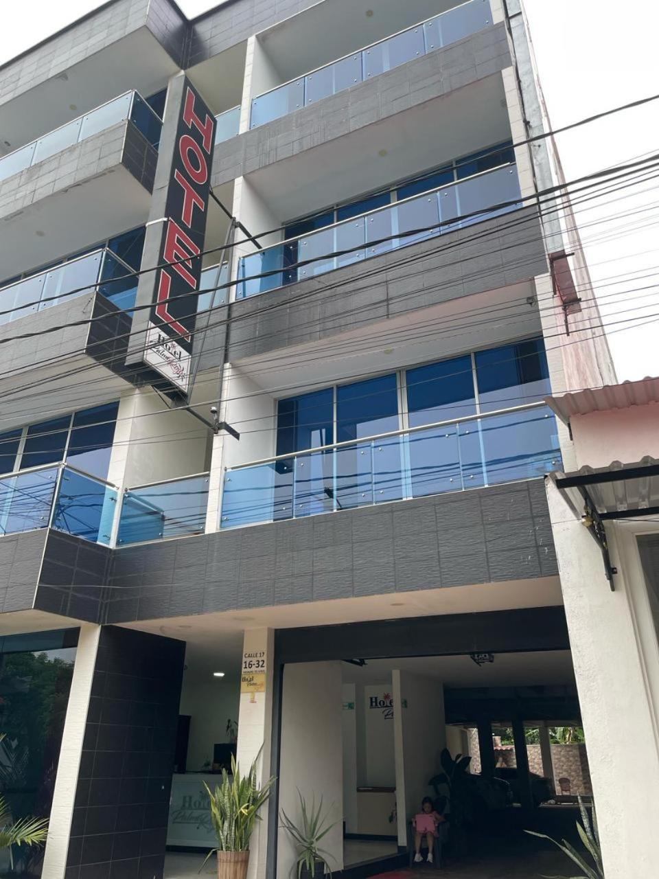 Hotel Palma Roja Granada  Exteriör bild